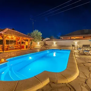 Luka Appartement