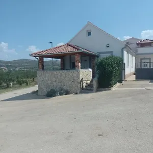 Lavanda Apartment